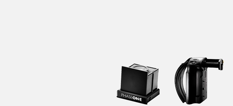 CAMERA ACCESSORIES